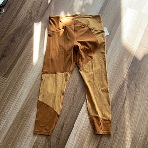 Lululemon leggings NWT